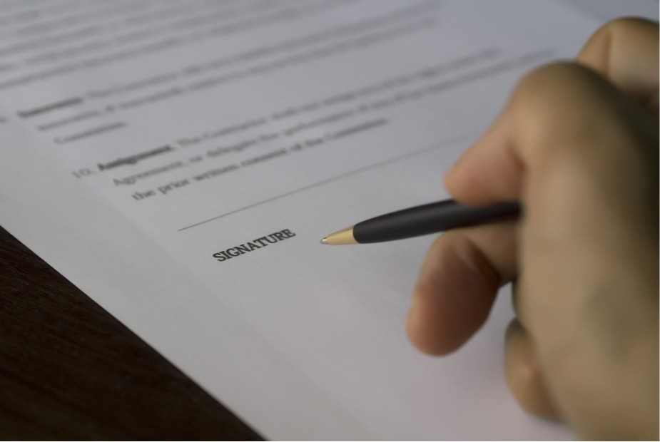 Contrato de prestação de serviço, por si, não afasta vínculo, diz TST Contrato de prestação de serviço, por si, não afasta vínculo, diz TST