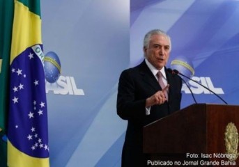 Temer sanciona reforma trabalhista e afirma manter direitos constitucionais