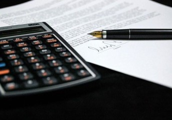 Alteração da CLT:  Empresas pretendem adaptar contratos de trabalho à reforma