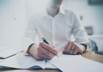 O DIREITO AUTORAL E O CONTRATO DE TRABALHO