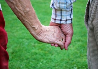 Reforma da Previdência: Minuta da emenda da Previdência mantém idades mínimas de 65 anos e 62 anos