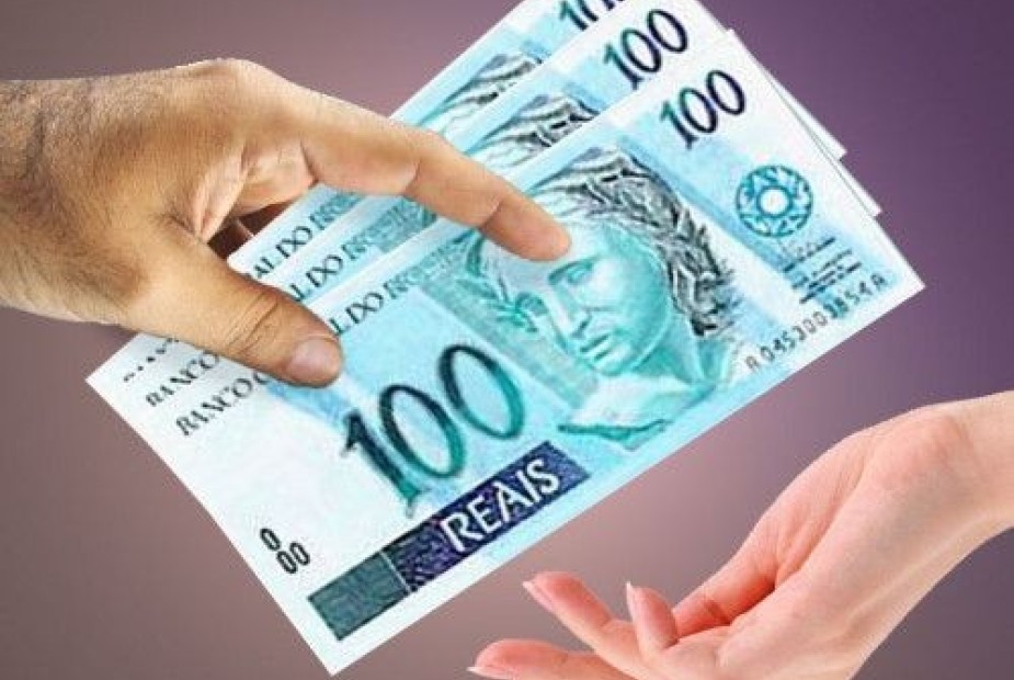 Construtora pagará férias vencidas a carpinteiro afastado antes do período concessivo Construtora pagará férias vencidas a carpinteiro afastado antes do período concessivo