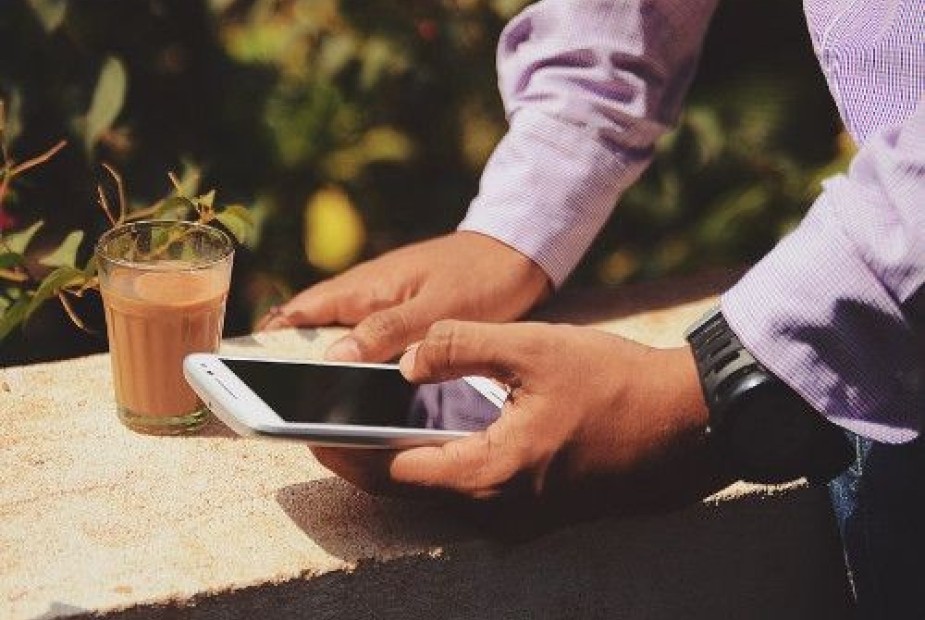 Empresa também responde por assédio cometido via celular corporativo, diz juiz Empresa também responde por assédio cometido via celular corporativo, diz juiz
