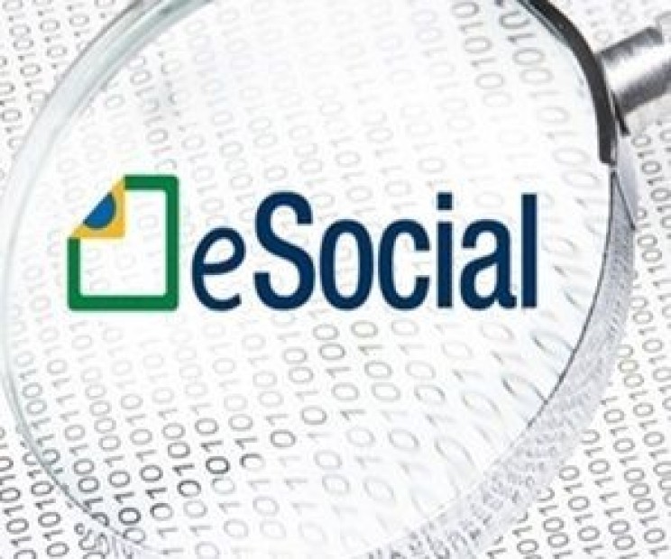 ESOCIAL – Adiantamento integral do 13º salário antes do mês de dezembro