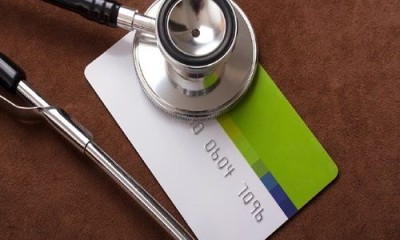 Empresa que cancelou plano de saúde de empregada terá de restituir despesas médicas
