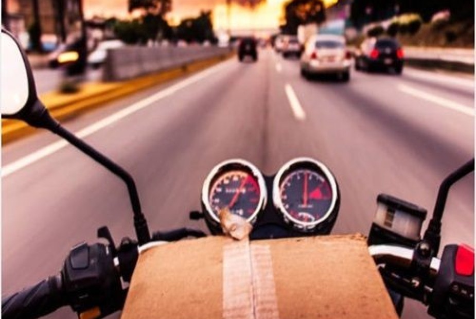 Empregador tem responsabilidade por acidente com moto apesar da culpa de terceiro Empregador tem responsabilidade por acidente com moto apesar da culpa de terceiro