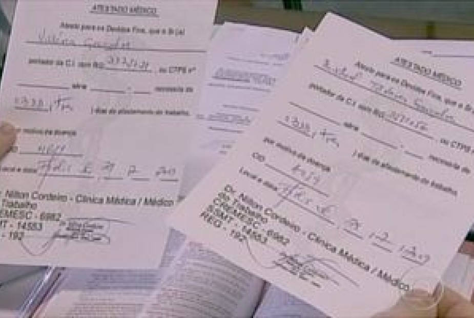 Empregado de frigorífico que apresentou atestado médico adulterado não consegue reverter despedida por justa causa Empregado de frigorífico que apresentou atestado médico adulterado não consegue reverter despedida por justa causa