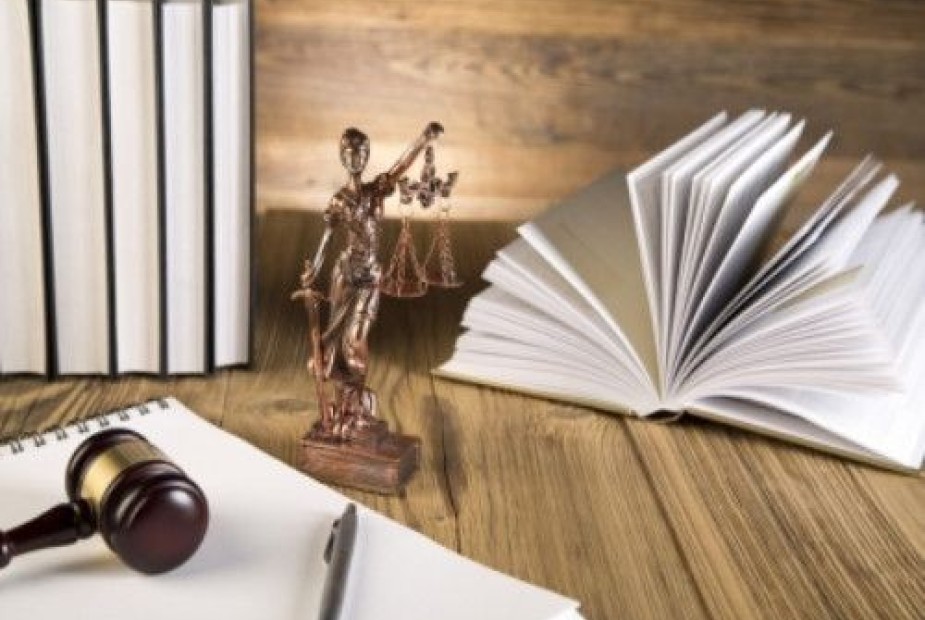 TST suspende análise de terceirização por falta de acórdão do Supremo TST suspende análise de terceirização por falta de acórdão do Supremo