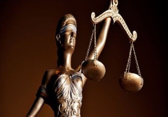 Para 5ª Turma do TRT-RS, pessoa jurídica em dificuldade financeira tem direito a assistência judiciária gratuita, mas não a isenção de honorários de sucumbência
