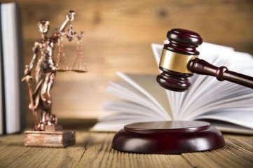 TST suspende processos que tratam de restrição de direitos por norma coletiva
