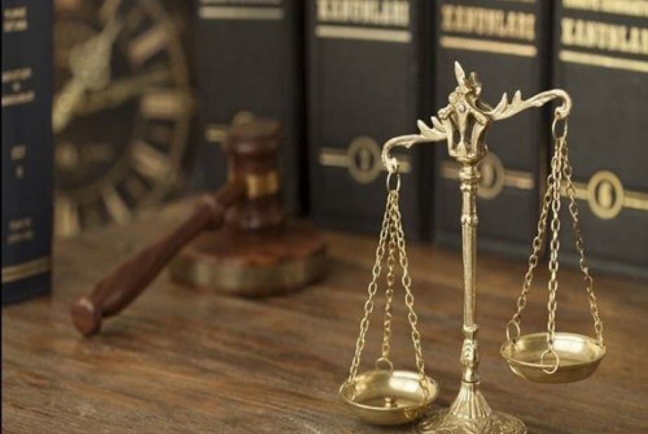 Vendedora que executava outras tarefas compatíveis com o trabalho não ganha acréscimo salarial por acúmulo de função Vendedora que executava outras tarefas compatíveis com o trabalho não ganha acréscimo salarial por acúmulo de função