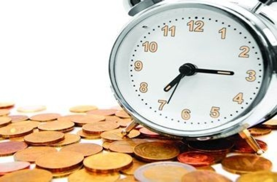 Promotor de vendas que tinha horário fiscalizado indiretamente deve receber horas extras