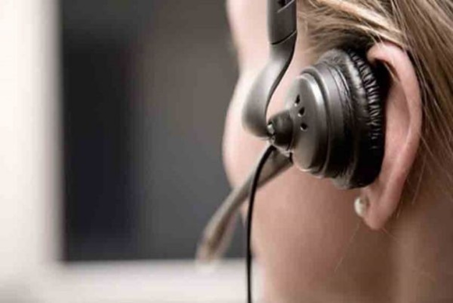Negado adicional de insalubridade por uso de fone de ouvido a operadora de telemarketing