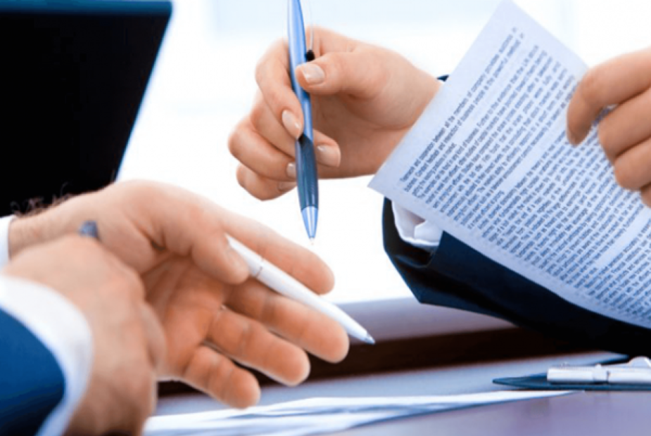 Aviso prévio trabalhado de terceirizados dispensados ao fim do contrato não pode superar 30 dias Aviso prévio trabalhado de terceirizados dispensados ao fim do contrato não pode superar 30 dias