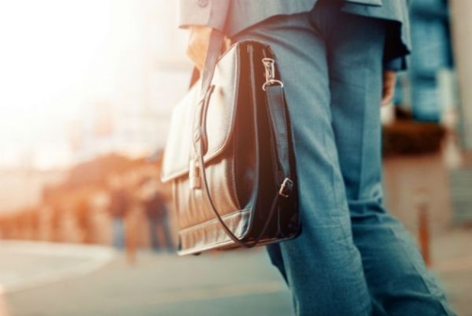 Deferidas horas extras a vendedora externa que tinha jornada de trabalho controlada Deferidas horas extras a vendedora externa que tinha jornada de trabalho controlada