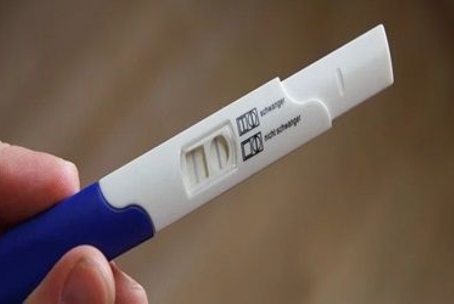 Empregada submetida a teste de gravidez na demissão não será indenizada