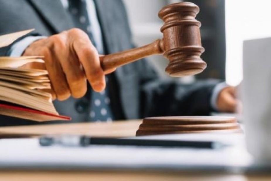 Empresa varejista é condenada por fraude em quarteirização de contrato de prestação de serviços Empresa varejista é condenada por fraude em quarteirização de contrato de prestação de serviços