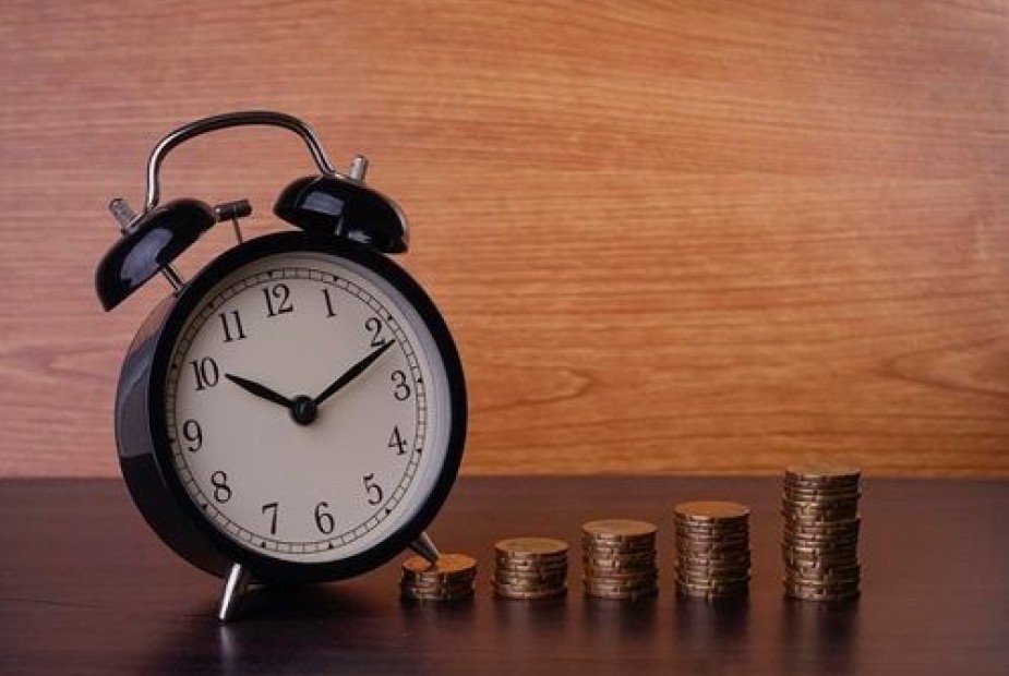 A CONTAGEM DO PRAZO PARA COMPENSAÇÃO DO BANCO DE HORAS DA MP 1046/2021. A CONTAGEM DO PRAZO PARA COMPENSAÇÃO DO BANCO DE HORAS DA MP 1046/2021.