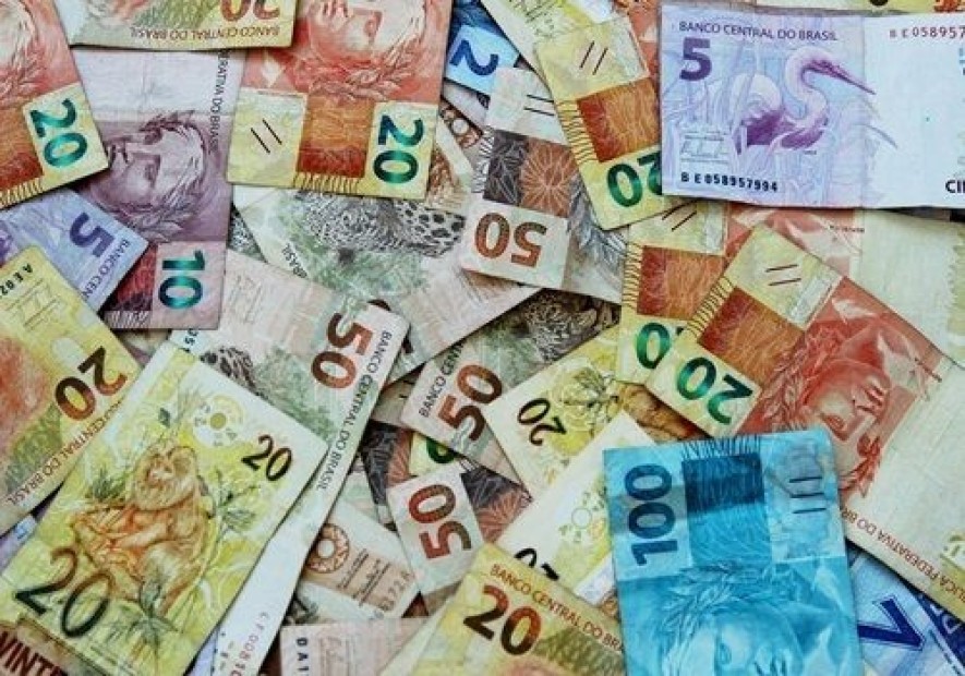 Supervisor será indenizado por uso não autorizado de imagem em site da empresa