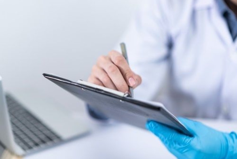 Empregador exigir exame de HIV não configura, por si, dano à honra ou à imagem Empregador exigir exame de HIV não configura, por si, dano à honra ou à imagem