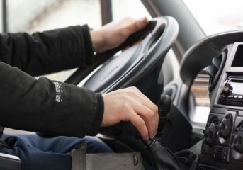 Motorista que teve menos de 11h de descanso entre uma jornada e outra receberá horas extras