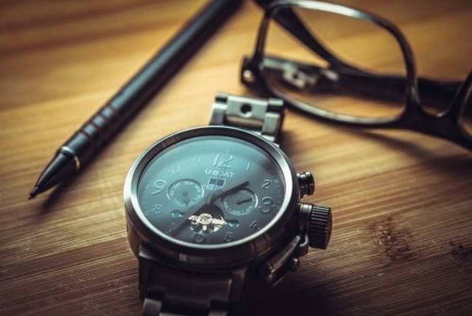 Vendedor de bebidas receberá horas extras realizadas após a jornada de vendas Vendedor de bebidas receberá horas extras realizadas após a jornada de vendas