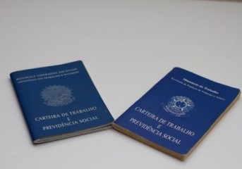 Representante comercial obrigado a constituir Pessoa Jurídica tem vínculo de emprego reconhecido