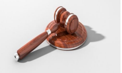 O pagamento de multa administrativa com desconto de 50% não impede o empregador de contestar a multa aplicada na justiça O pagamento de multa administrativa com desconto de 50% não impede o empregador de contestar a multa aplicada na justiça