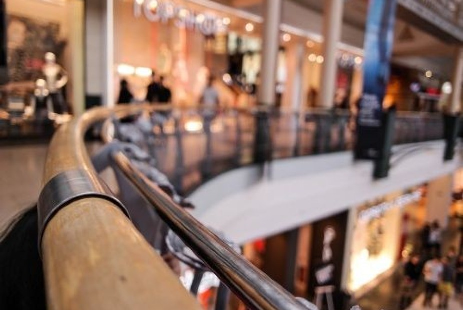 Uso do mesmo ponto comercial e ramo de atividade não caracterizam sucessão de empresas Uso do mesmo ponto comercial e ramo de atividade não caracterizam sucessão de empresas