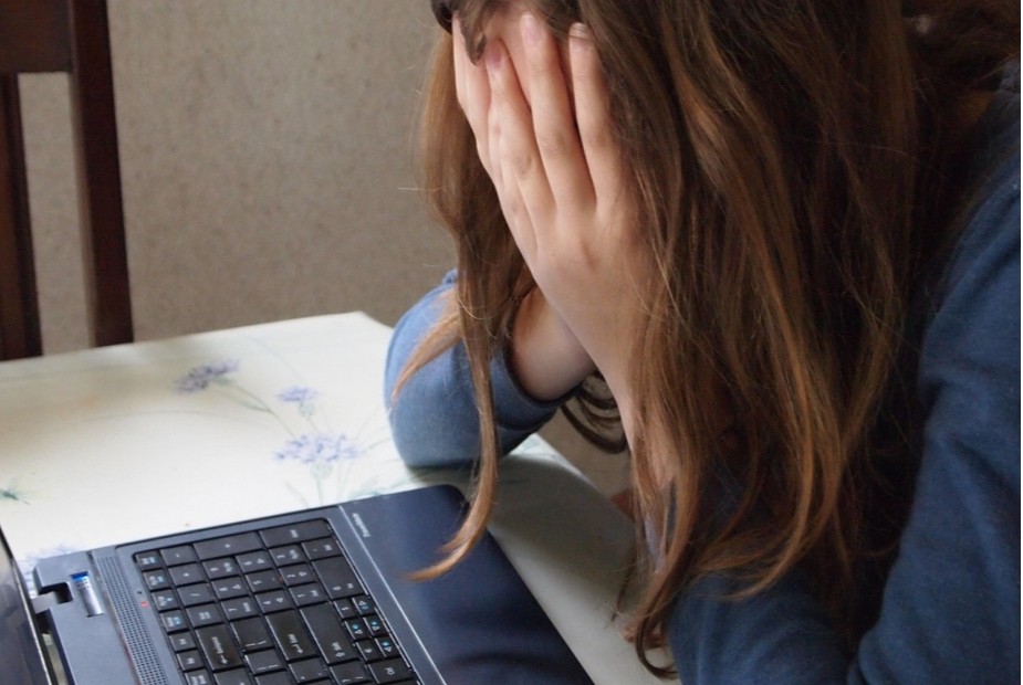 Assédio horizontal motiva justa causa de trabalhador