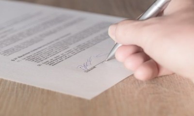 Auxiliar de escritório tem plano de saúde restabelecido por liminar