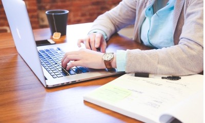 Enquadramento sindical de empregado na modalidade de teletrabalho.