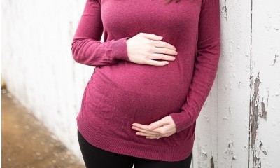 Não afastada garantia de emprego da empregada gestante existindo dúvida razoável em relação ao momento da concepção e a vigência contratual Não afastada garantia de emprego da empregada gestante existindo dúvida razoável em relação ao momento da concepção e a vigência contratual