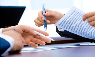 Indústria consegue validade de contrato de experiência com renovação automática