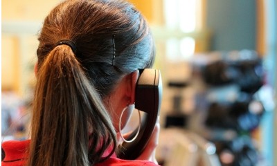 Depressão relacionada ao trabalho garante indenização a vendedora de plano telefônico