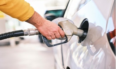 Mantida justa causa de motorista que tentou abastecer carro particular com cartão corporativo