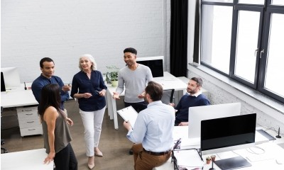 Câmera de vigilância instalada em copa não viola intimidade de empregados