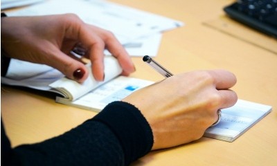 Turma decide que atraso não significativo na quitação das férias não justifica imposição ao empregador de pagamento em dobro