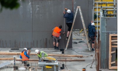 Tribunal mantém RAT adicional por ruído mesmo com uso de EPI