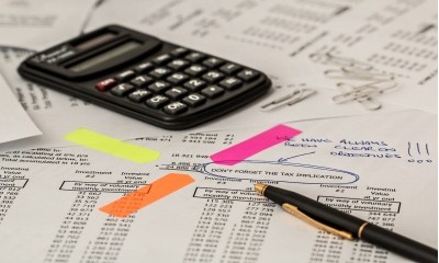 Vendedor que tinha comissões estornadas em caso de cancelamento das compras deve ser ressarcido