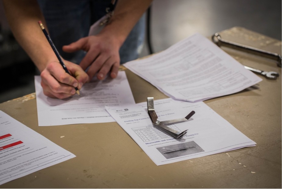 Contrato de estágio não é contrato de trabalho